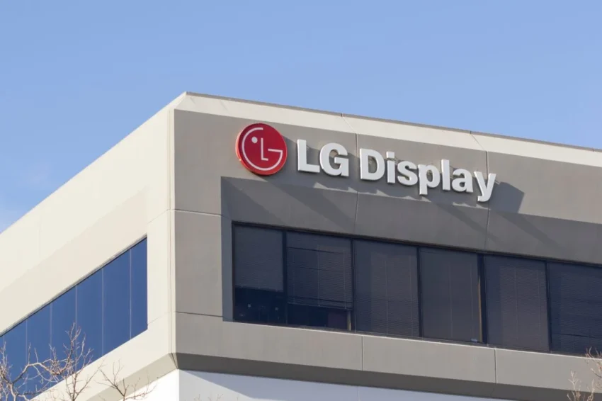 LG-Display